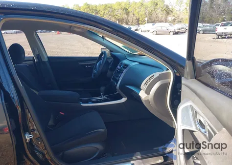 2013 Nissan Altima 2.5 S from USA, damaged, VIN 1N4AL3AP7DN574845